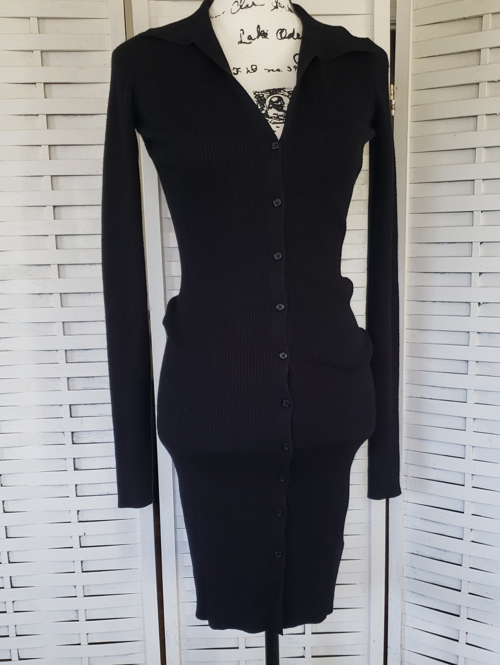 House Of Harlow 1960 Black Ribbed Button-Front Long Sleeve Sweater Dress